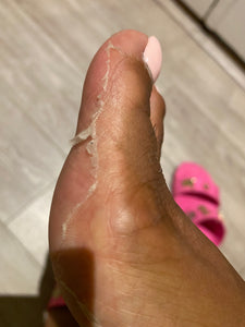 The Truth Exfoliating Foot Peel